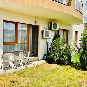 Apartament Rose Garden Bucureşti
