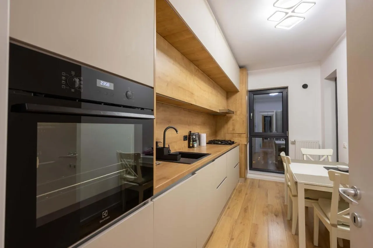 Plaza Residence Bucharest 1 アパート